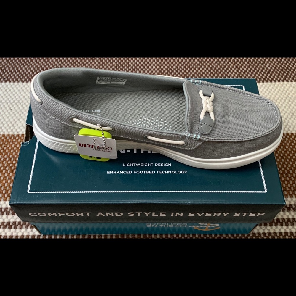 Skechers Ultra Glide Boat Shoes NEW WITH TAGS